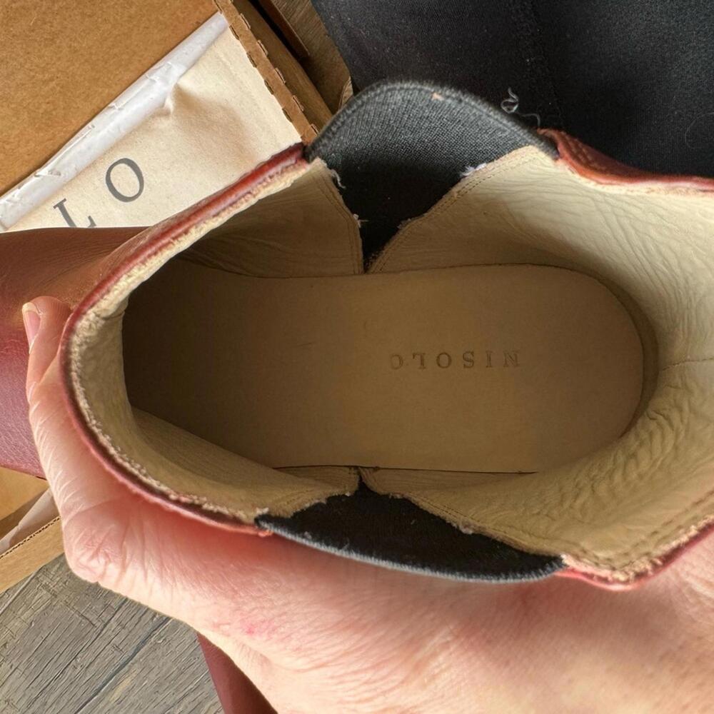 Nisolo Chelsea Boot in Color Brandy sz 9.5 EUC - Picture 6 of 6